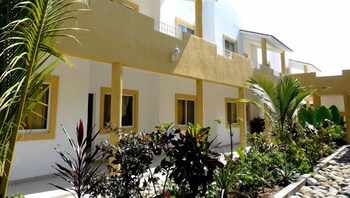 Condominios Jaroje 10/15