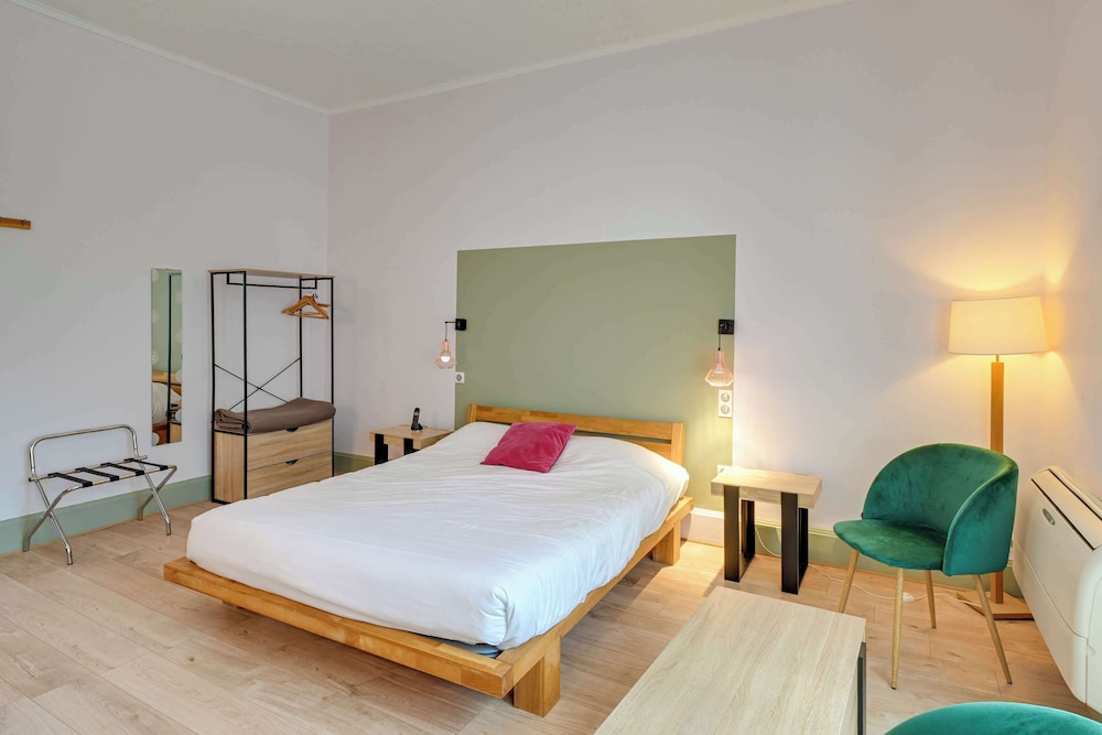 Brit Hotel Confort Roanne Grand Hotel 15/69