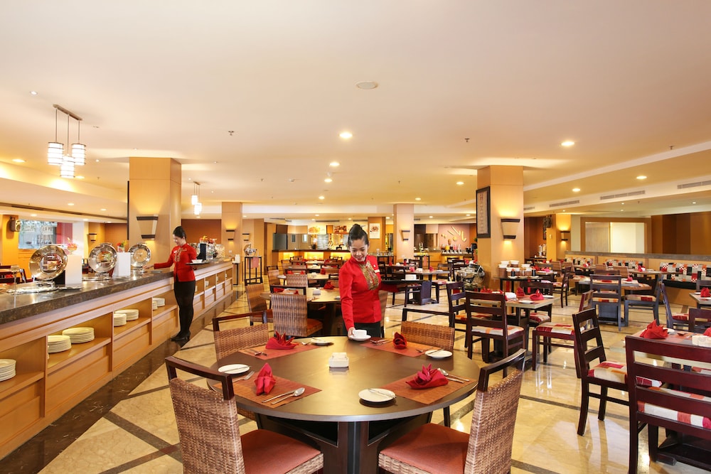 Swiss-Belinn Panakkukang Makassar 32/47