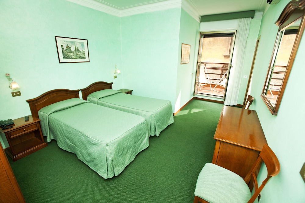 Adriatic Hotel 13/43