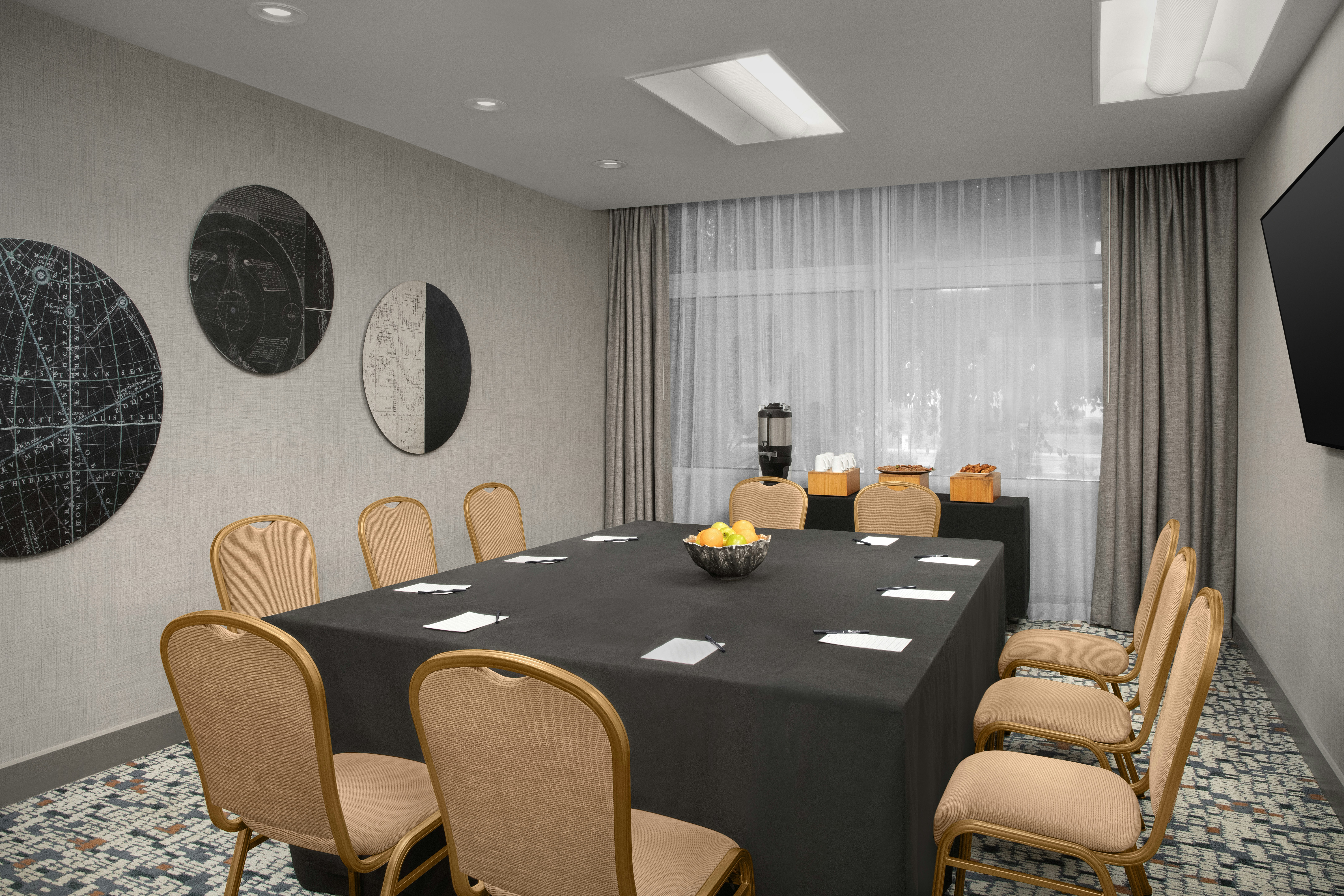 DoubleTree by Hilton Hotel LAX - El Segundo 75/84