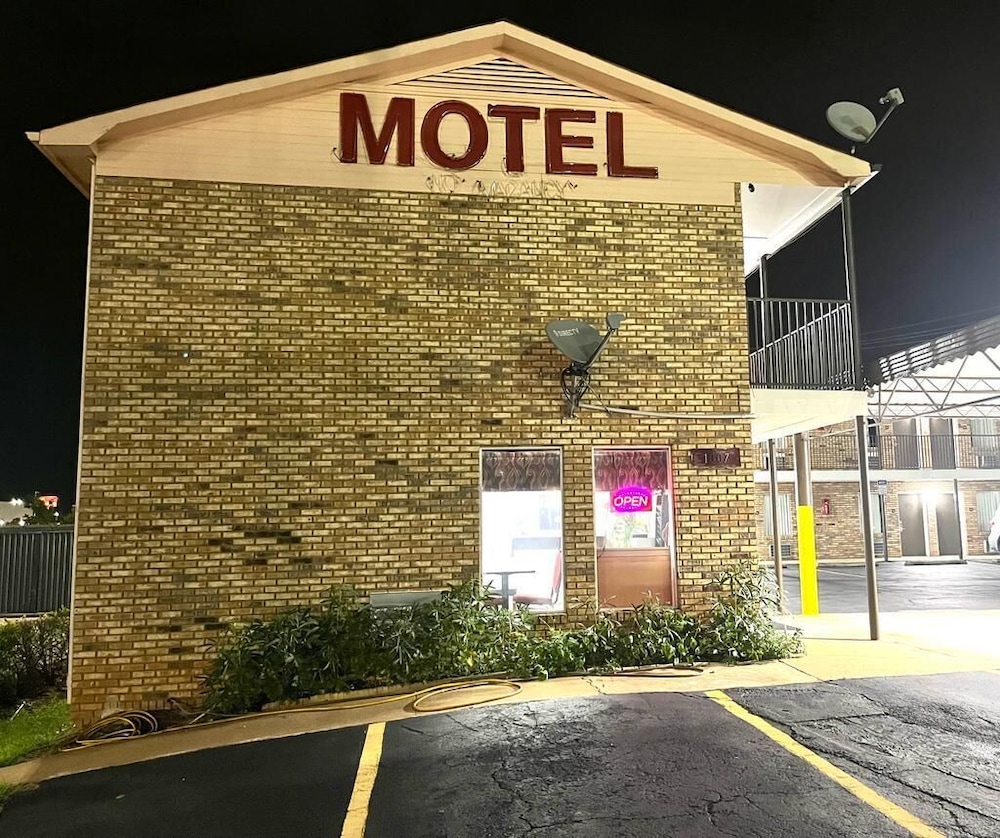 Red Carpet Inn Oxford 43/51
