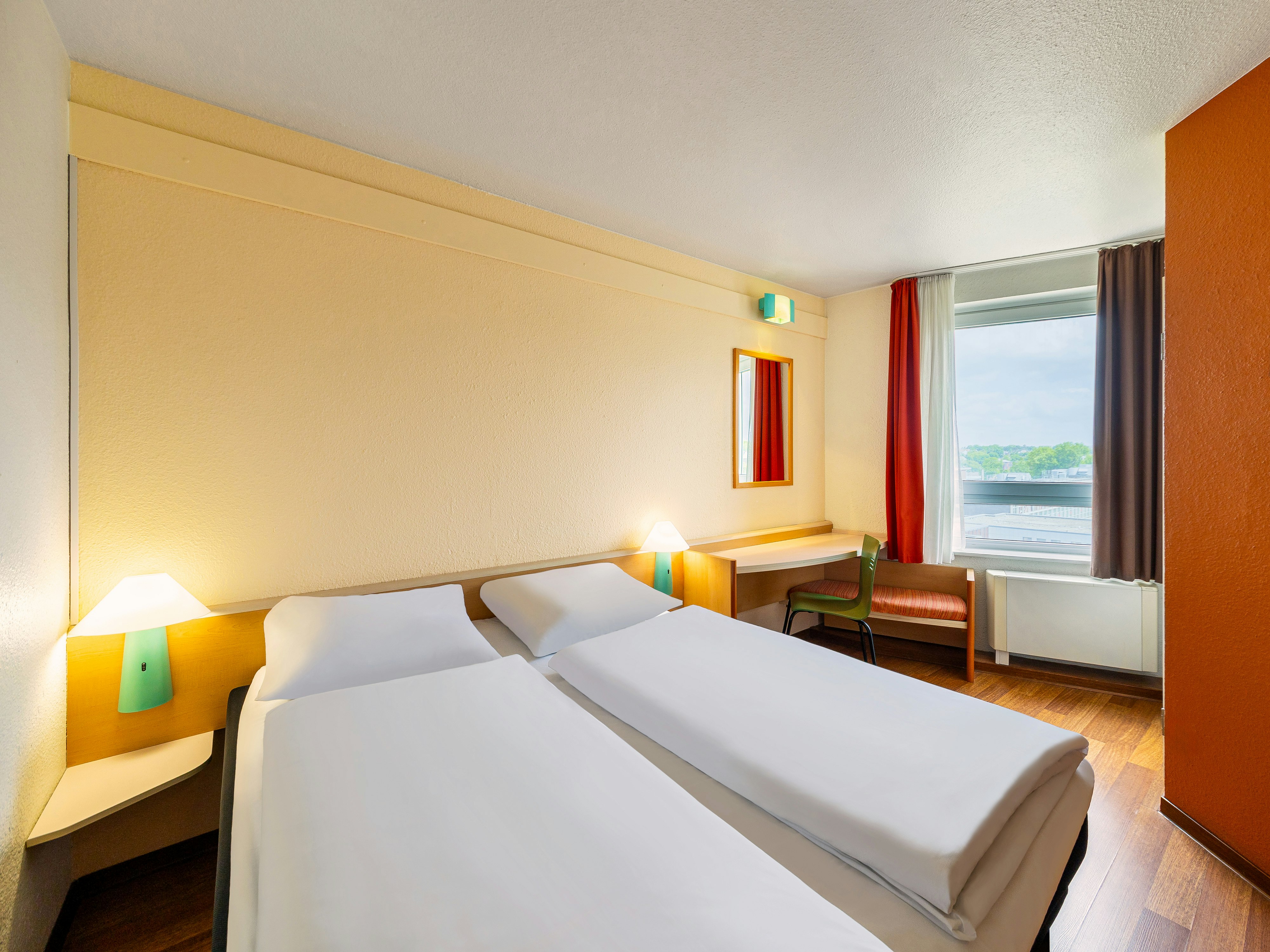 B&B HOTEL Bochum Hbf-Sud 9/56