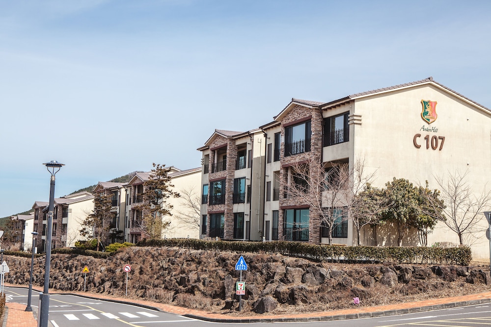 Arden Hill Resort & Golf Club 2/53