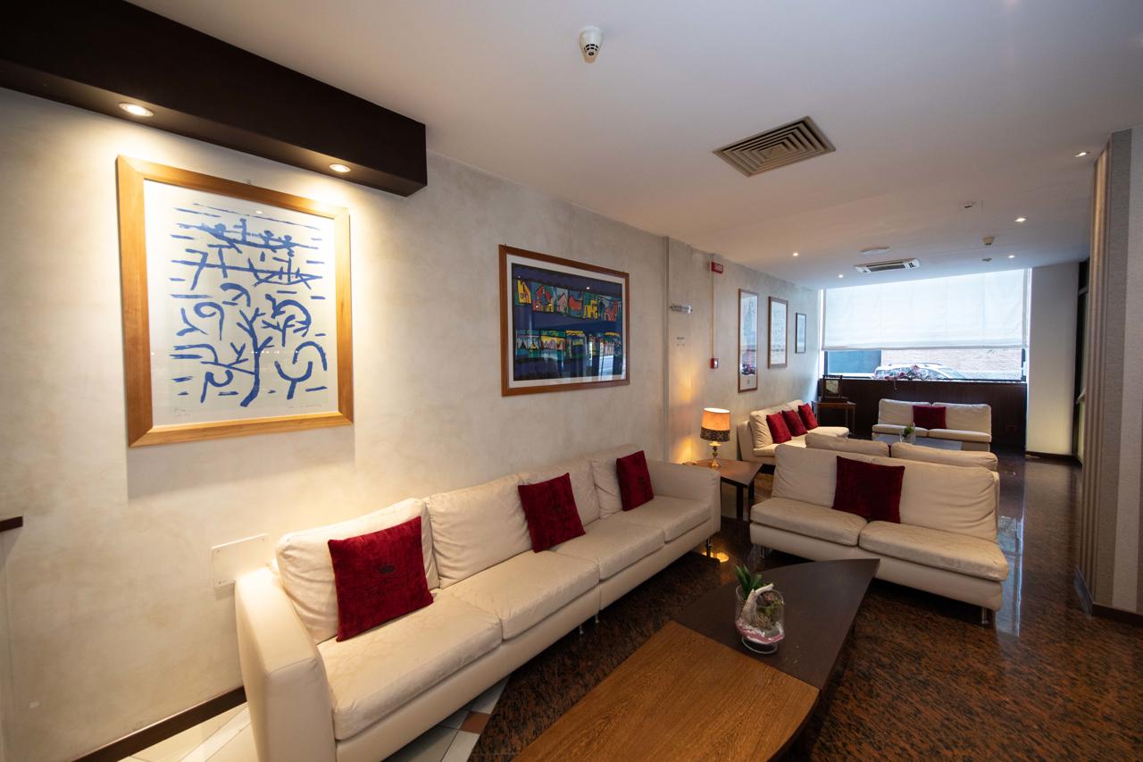 Hotel Re Enzo 85/102