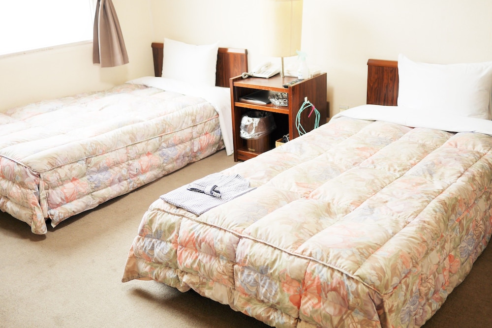 Hiroshima Peace Hotel Hostel 13/50