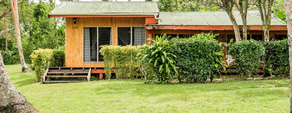 Maravu Taveuni Lodge 11/72