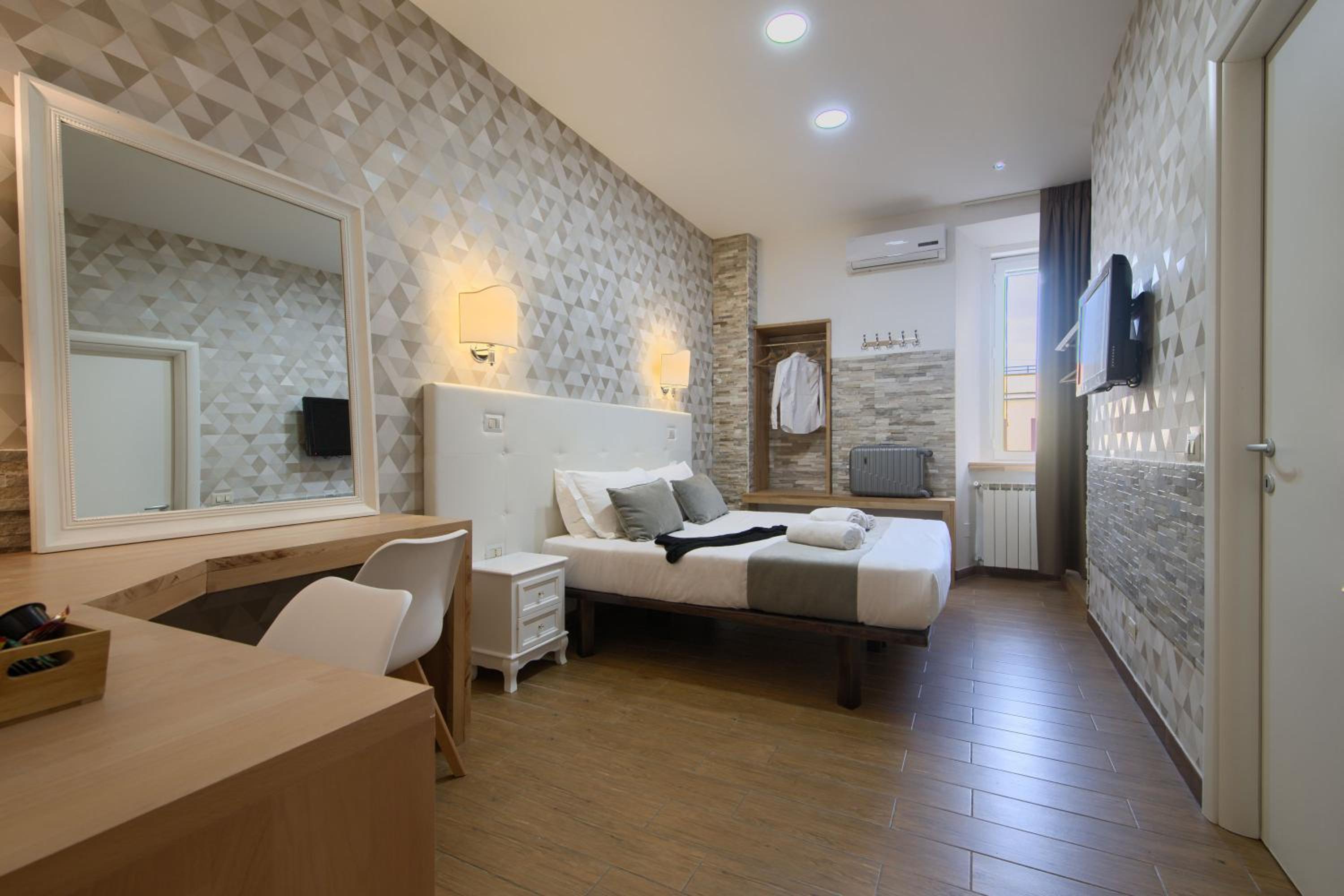 Domus Pietro Inn 9/27