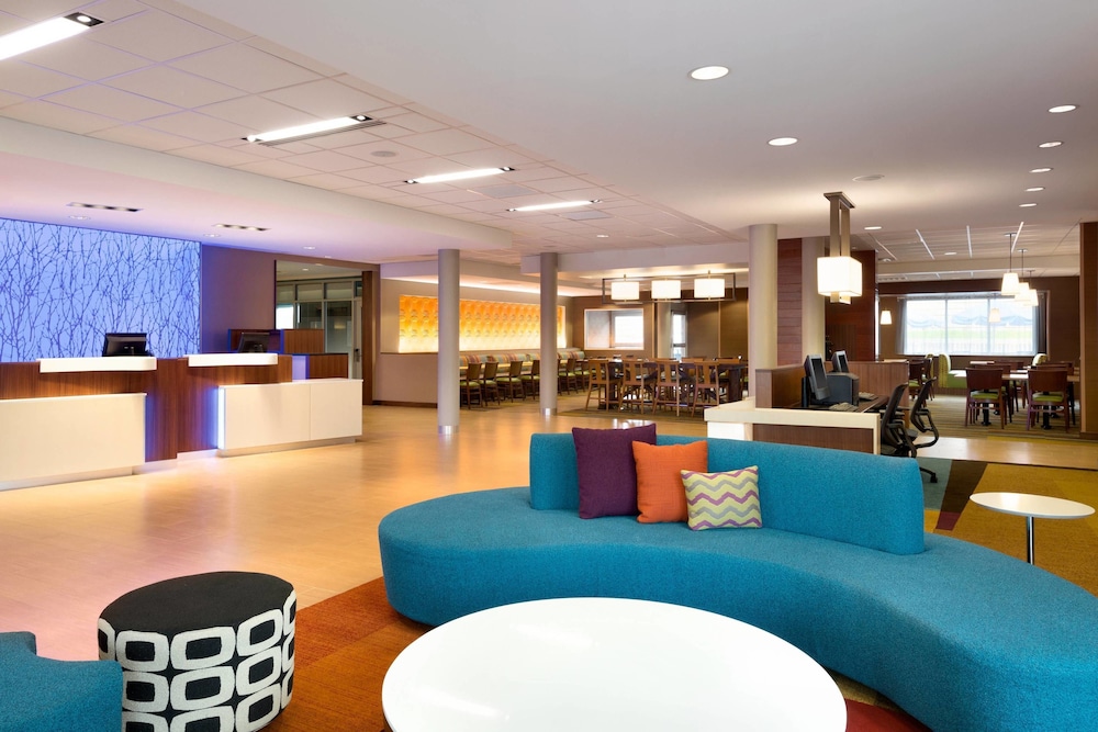 Fairfield Inn And Suites By Marriott Lancaster East At the Outlets 14/20