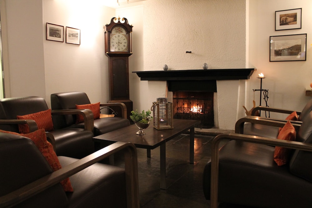 Strand Hotel Fevik 46/80
