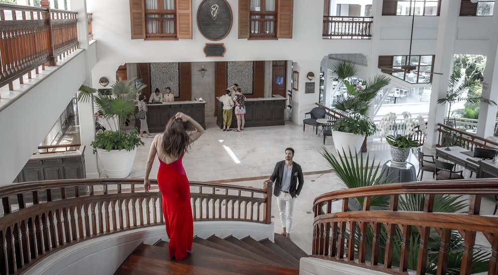 Centara Grand Beach Resort Hua Hin 57/81