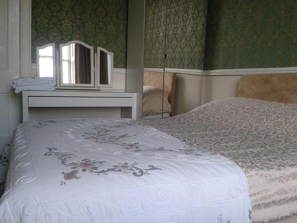 Capital Guest House 9/12