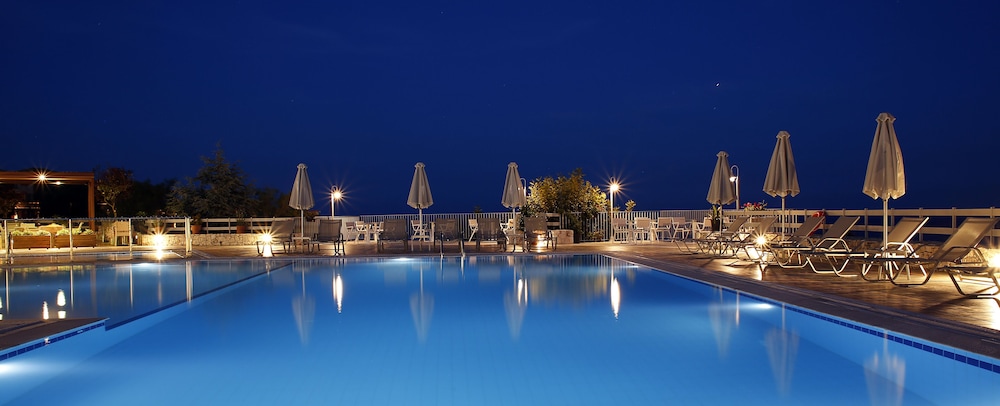 Asteris Hotel 7/61