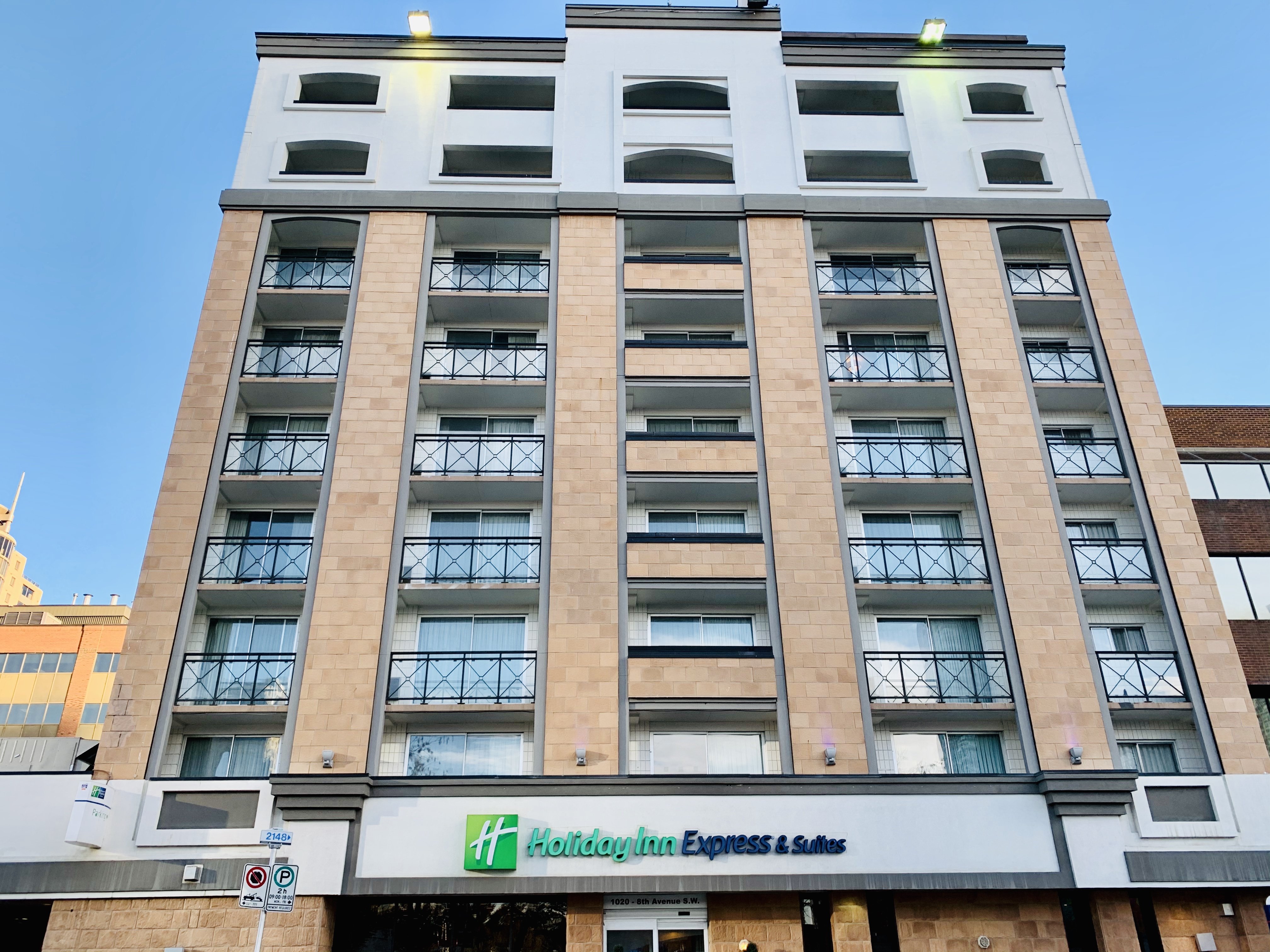 Holiday Inn Express Hotel & Suites Calgary 6/71
