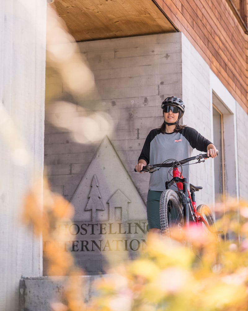 Saanen Gstaad Youth Hostel 6/41