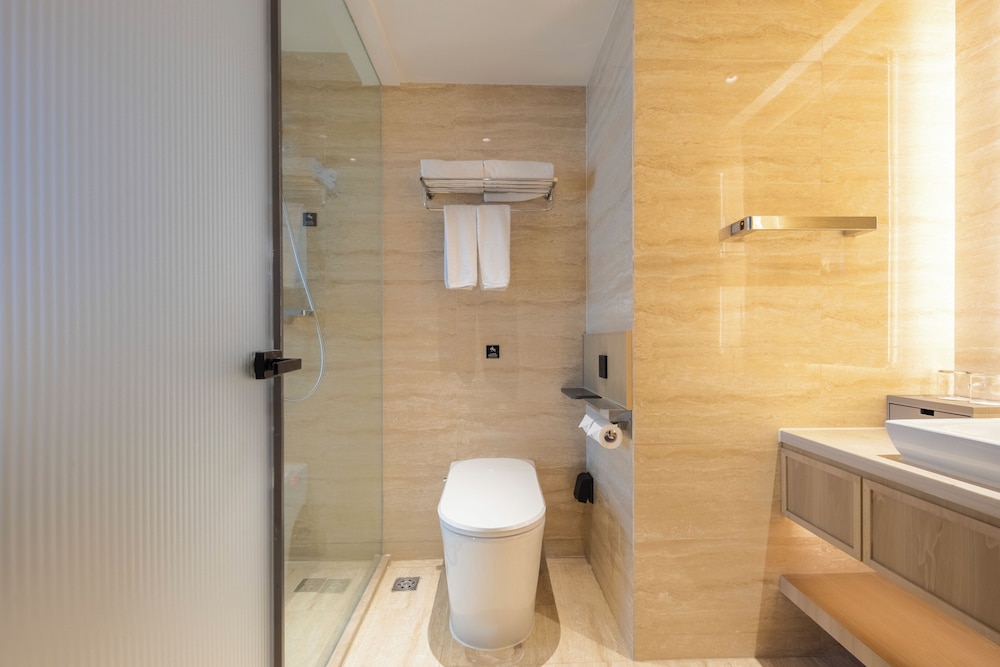 The Brigh Radiance Hotel Weihai 58/62