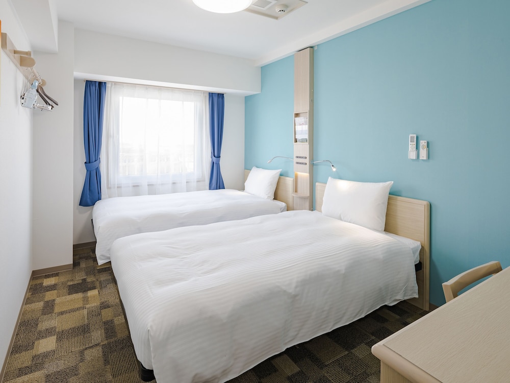 Toyoko INN Inbanihonidai Ekimae 19/46
