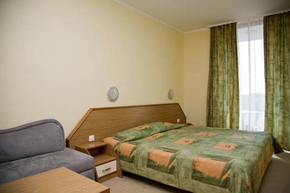 Hotel Hrizantema 14/44