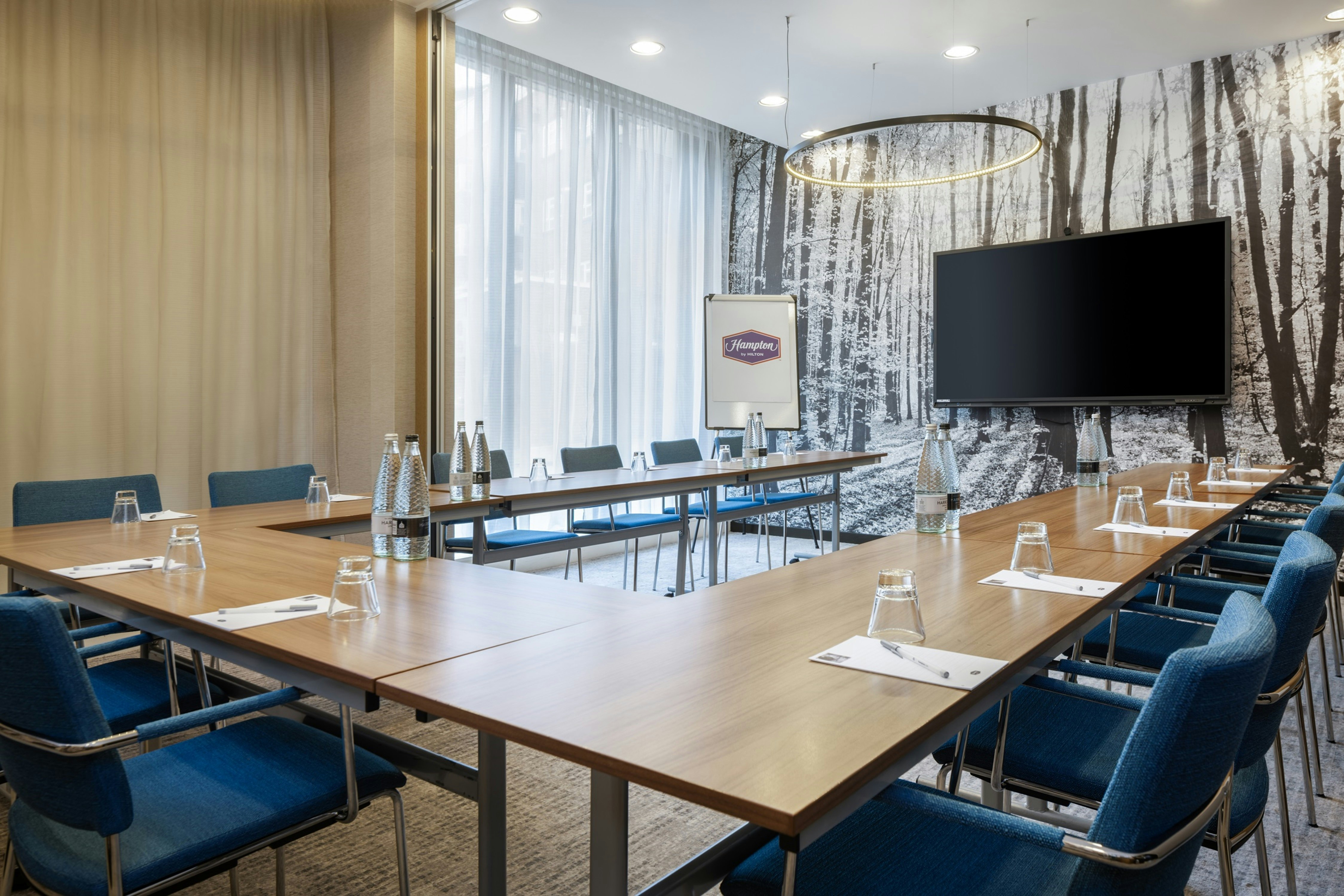 Hampton by Hilton London Waterloo Hotel 26/37