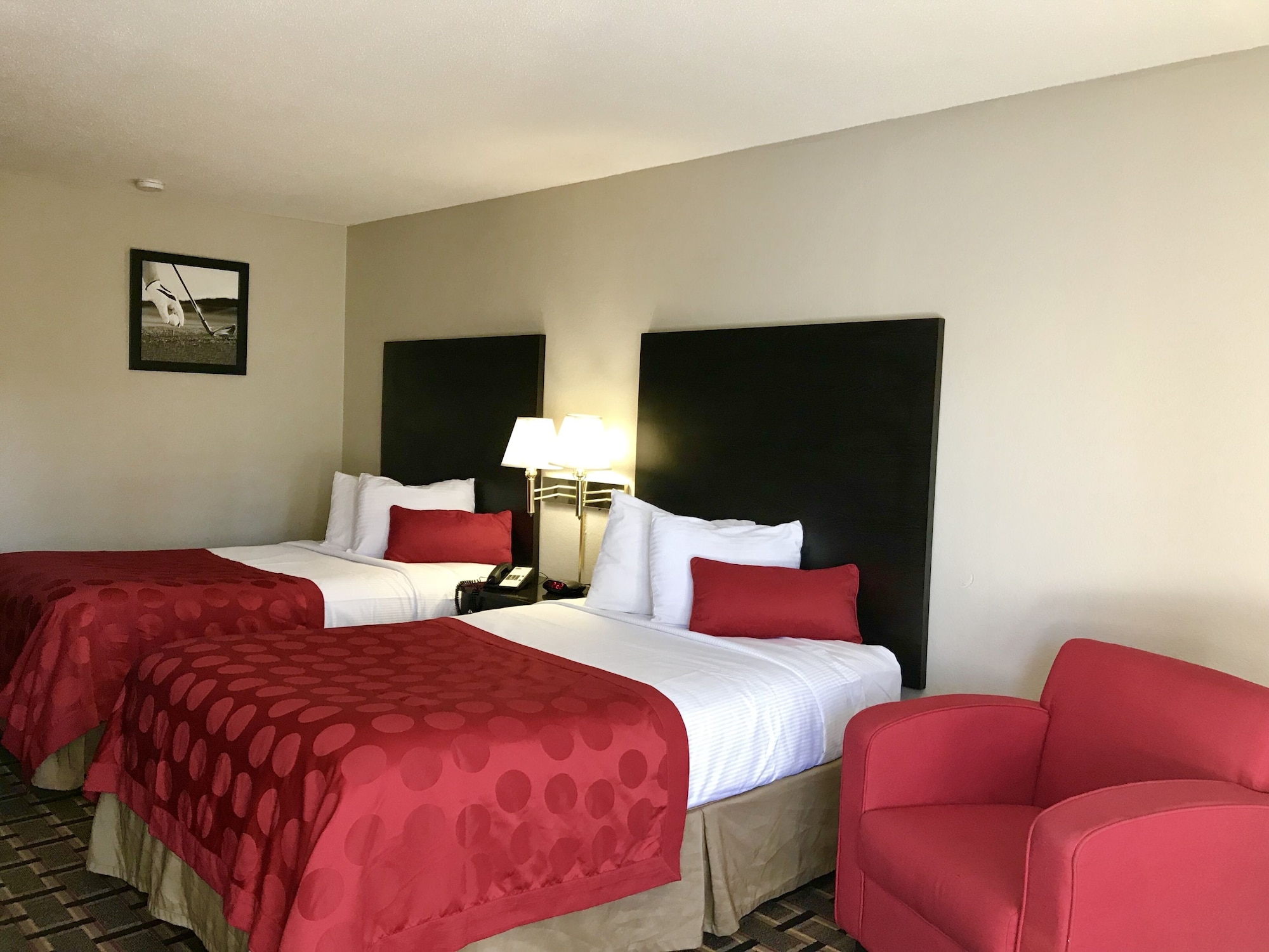 ROOM, 2 DOUBLE BEDS