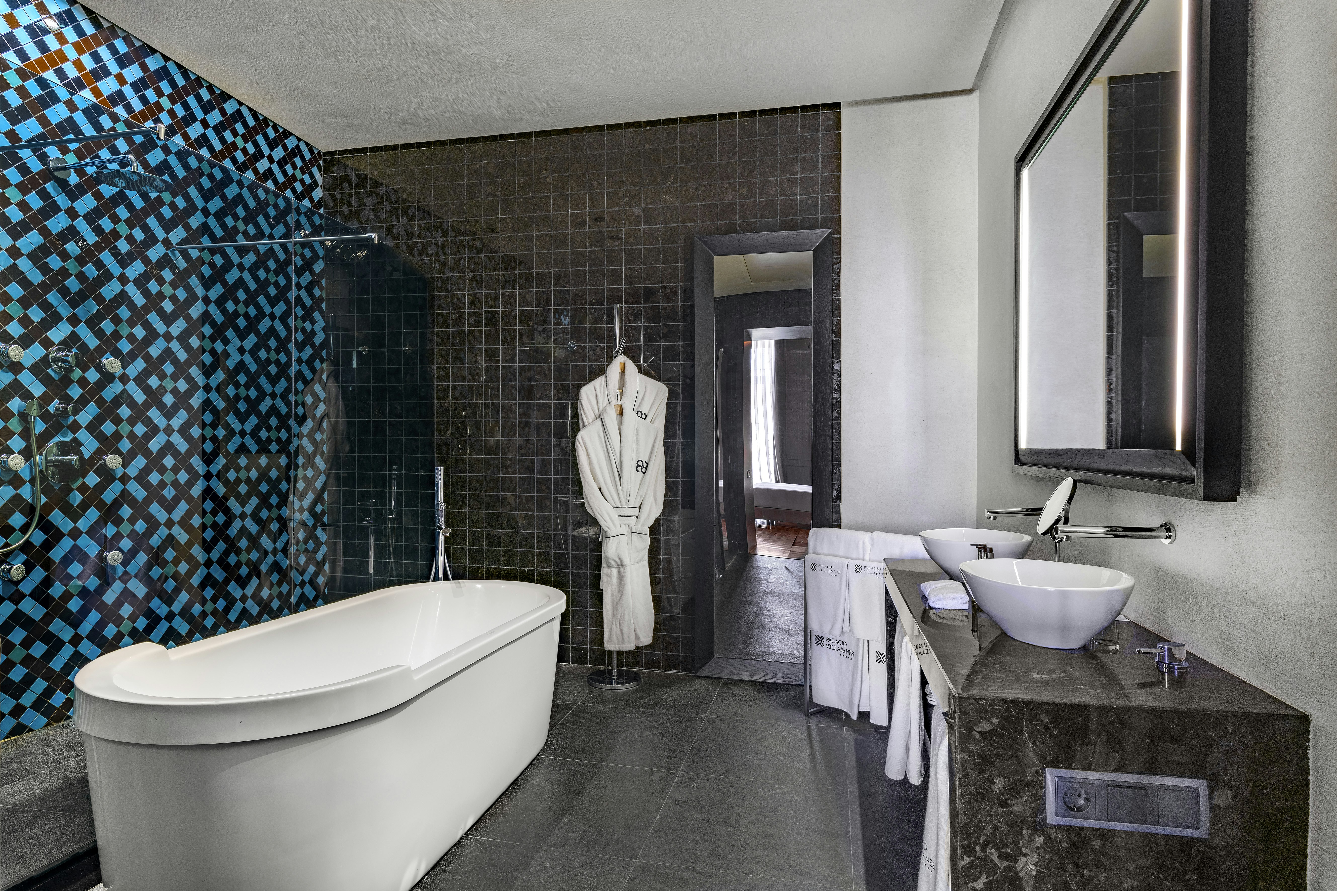 CoolRooms Palacio Villapanes 5 GL 60/65