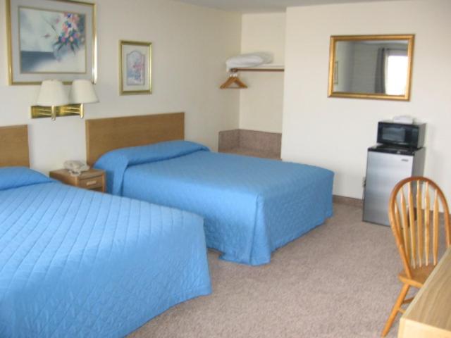 Little Bear Motel 11/43