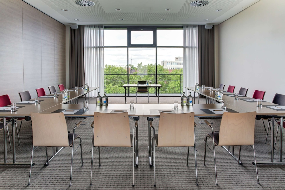 INTERCITYHOTEL DUISBURG 52/60