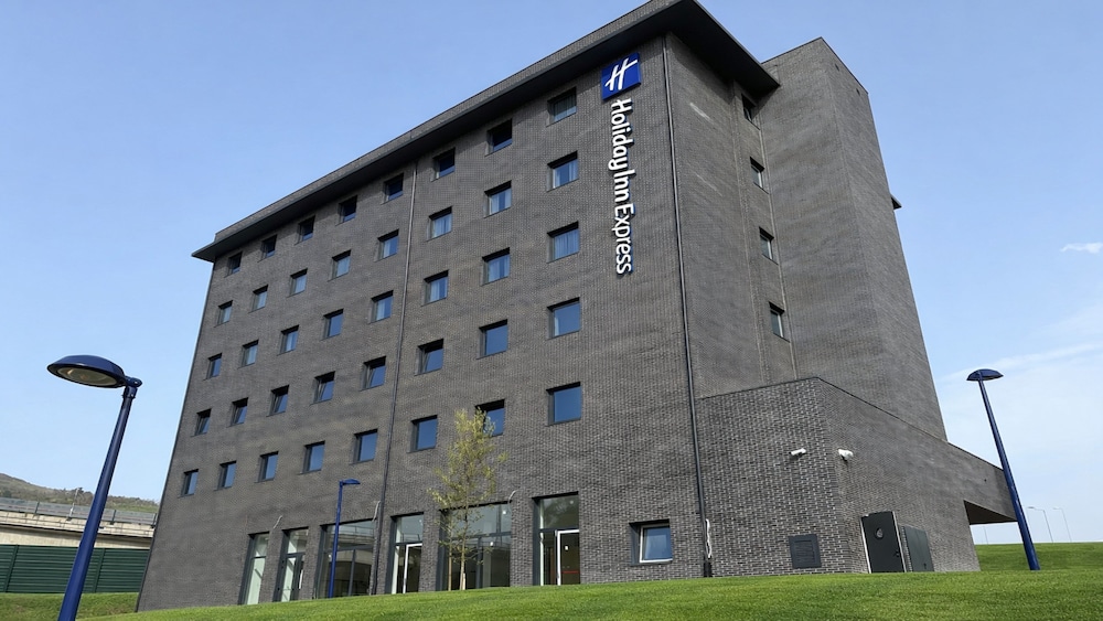 Holiday Inn Express San Sebastian Errenteria By Ihg 4/47