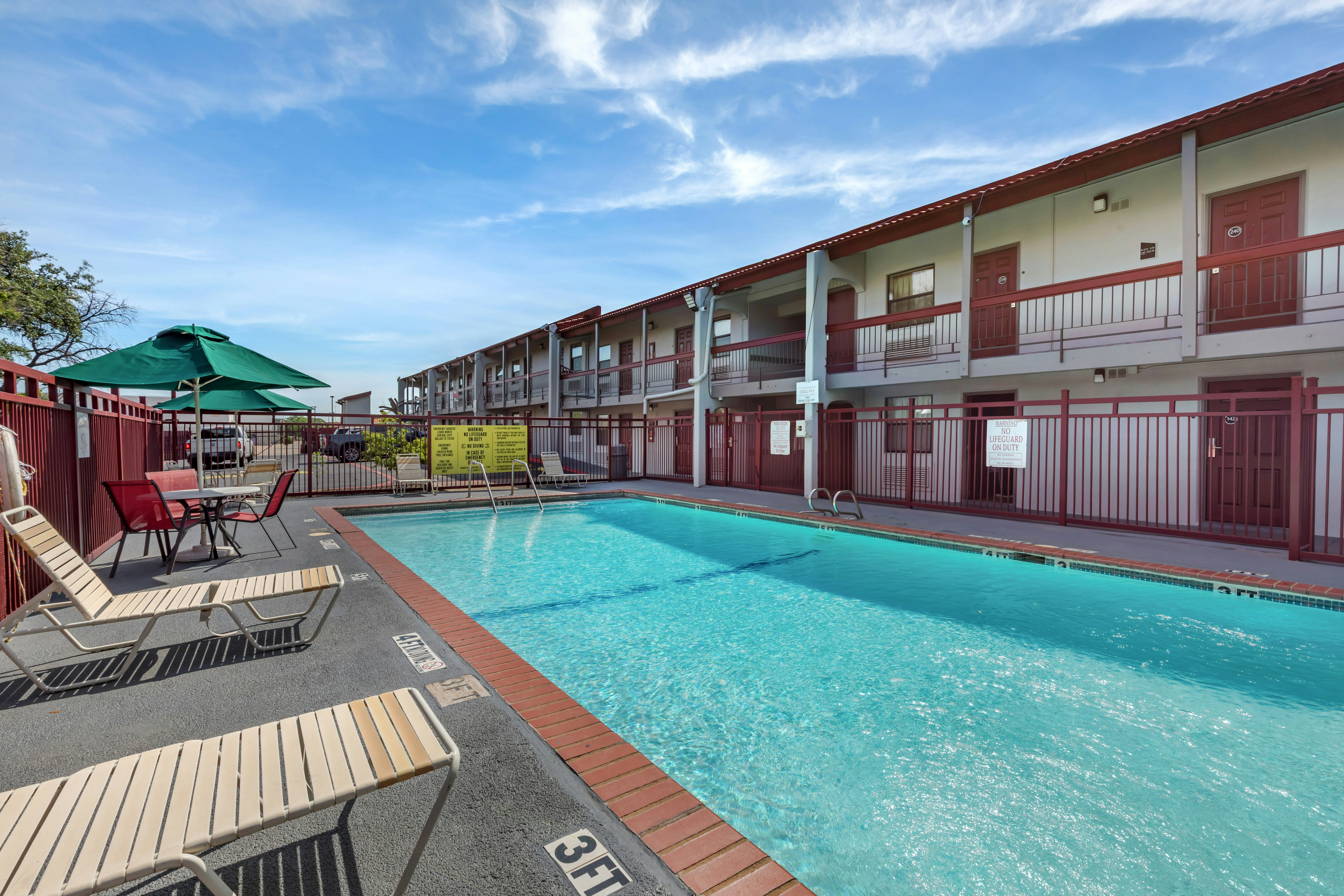 Red Roof Inn Dallas - Richardson 33/35