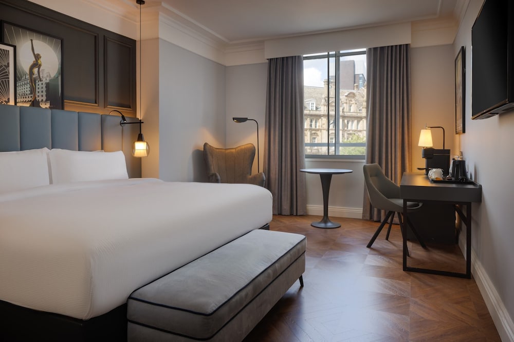The Queens Hotel 16/59