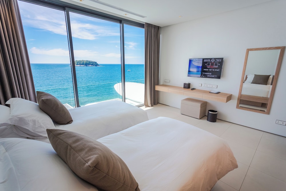 Four Bedrooms Sky Pool Villa [460 Sqm.]