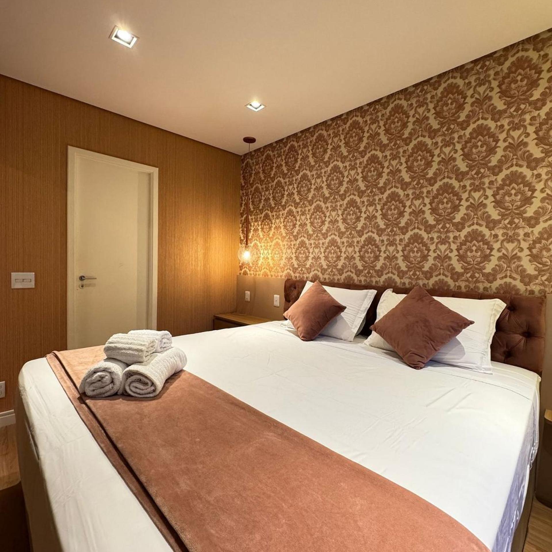 Studio, King Bed, Sofa