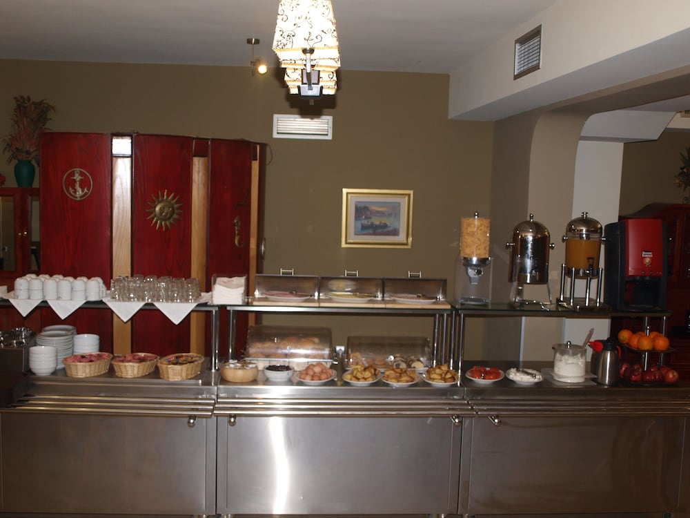 Fanari Hotel 28/40