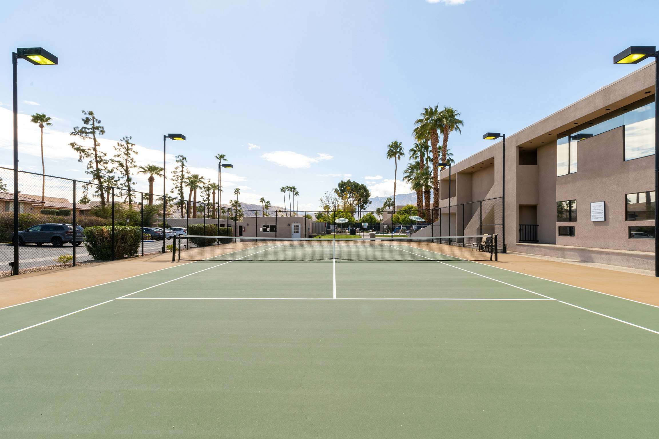 Vista Mirage Resort 53/93