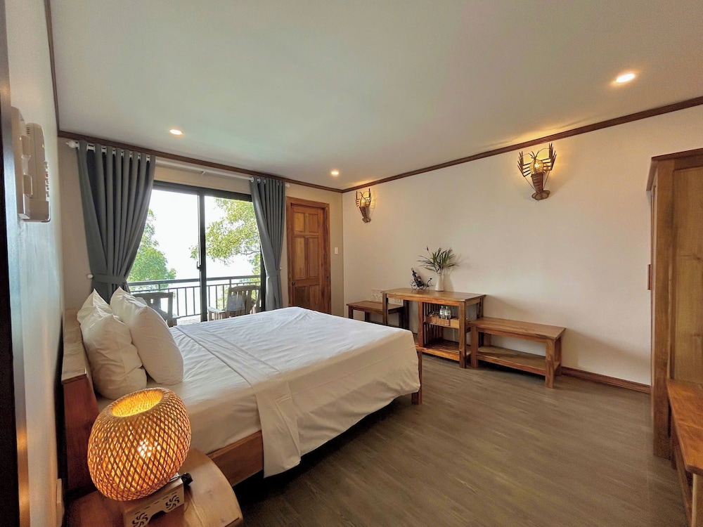 Sky, Family, Twin Beds, Sea View