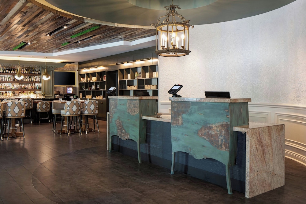 Hotel Tonnelle New Orleans, A Tribute Portfolio Hotel By Marriott 5/49