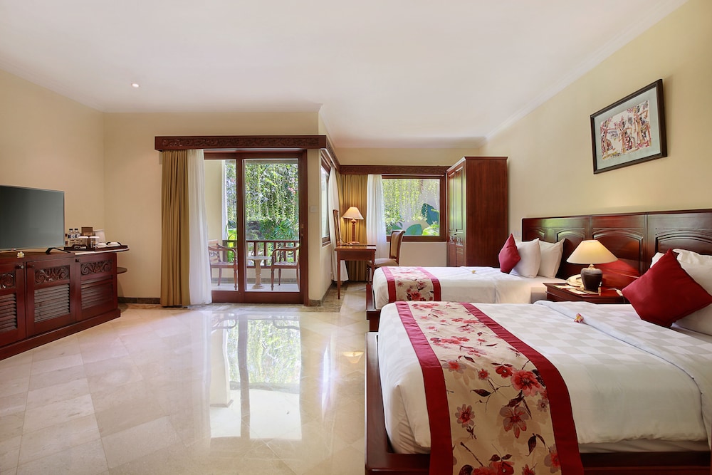 The Grand Bali Nusa Dua 35/70
