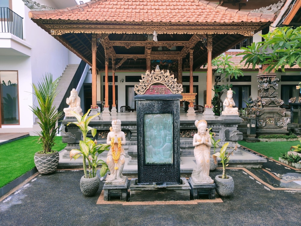 Pondok DenAyu Homestay 45/50
