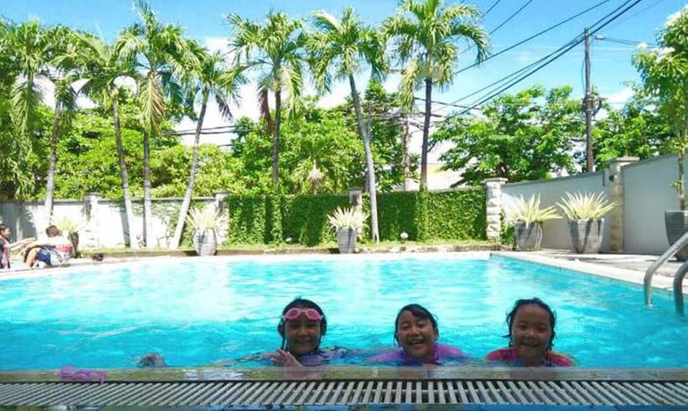 Country Heritage Resort Hotel 17/20
