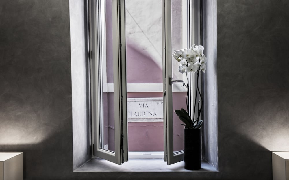 Spagna Boutique Luxury Suites 37/68