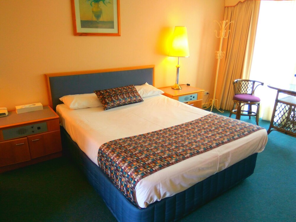 AUSTRALIA PARK MOTEL 24/50