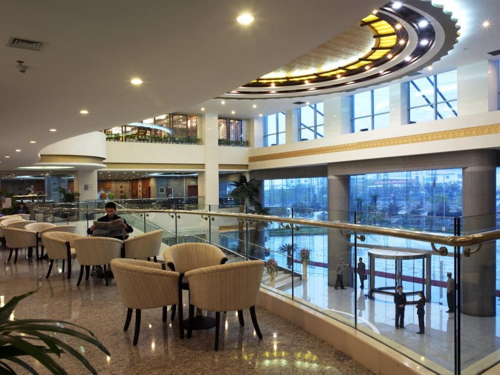 Jinling Jingyuan Plaza 18/28