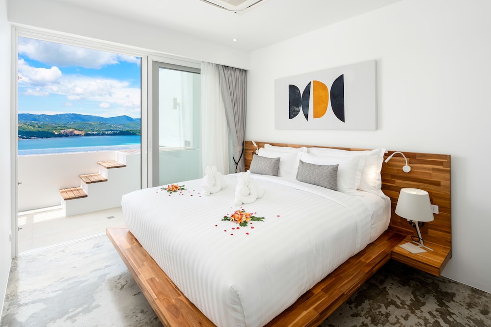 JUNIOR SUITE, PENTHOUSE SUITE