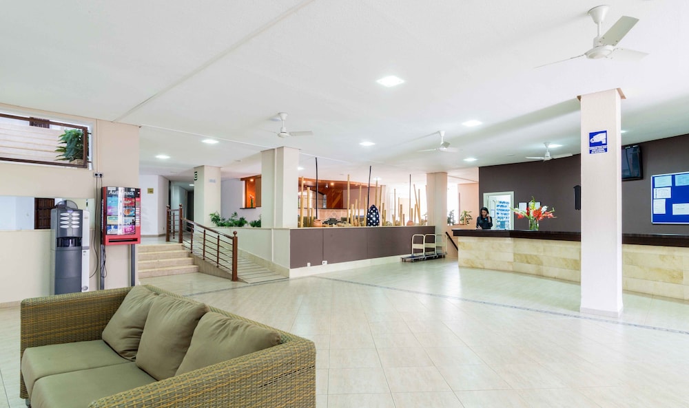 Apartamentos Eurhostal 3000 4/32