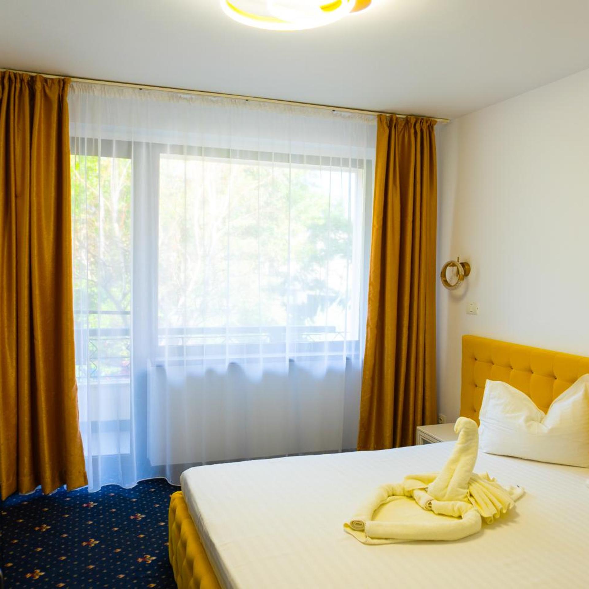 Superior, Double Bed, Balcony