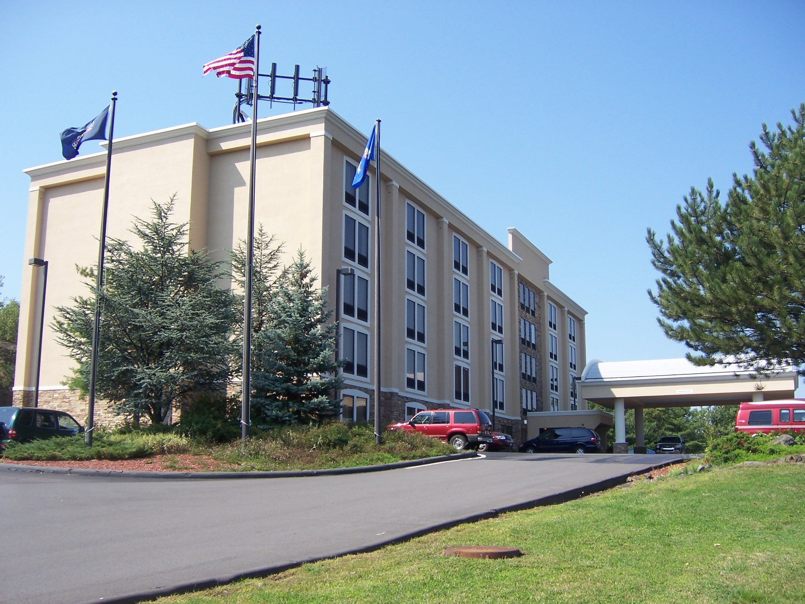 Holiday Inn Express Wilkes Barre East 8/57