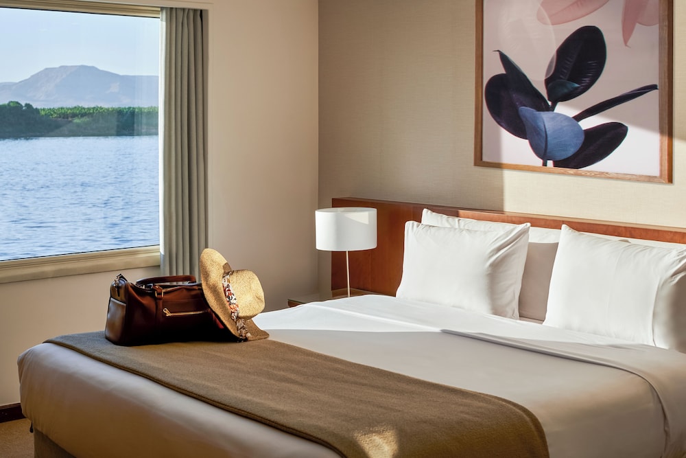 Mövenpick MS The Royal Lotus Nile Cruise 12/43
