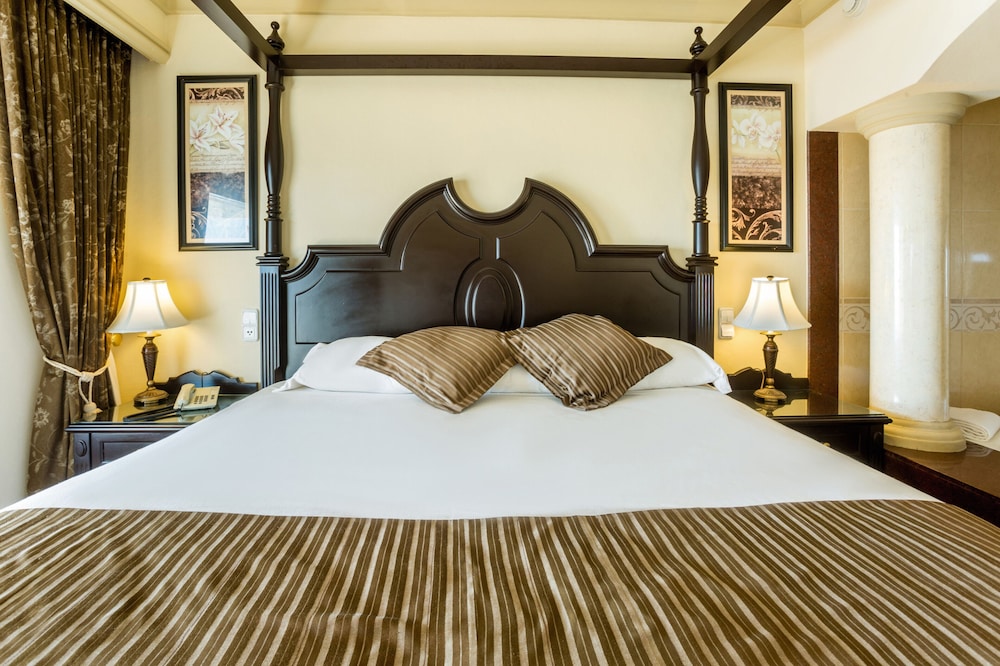RIU Emerald Bay All Inclusive 9/50