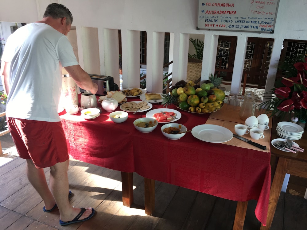 Mango Garden Hotel 34/40