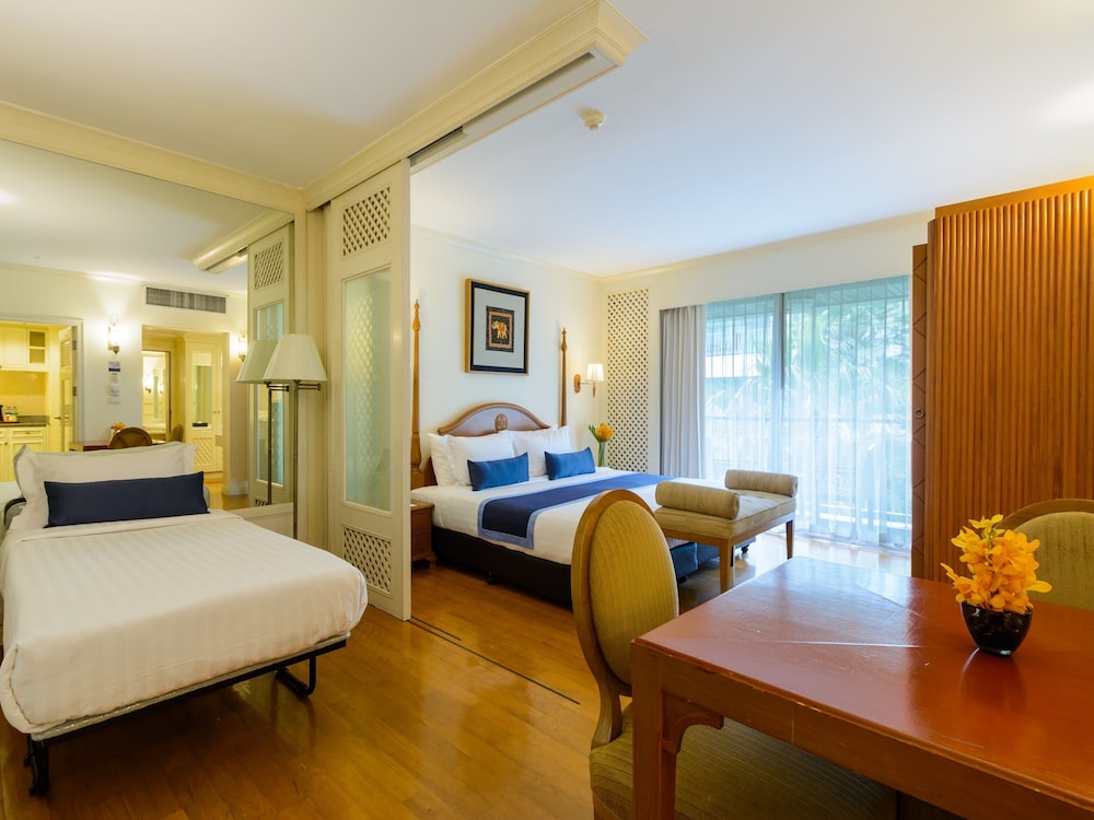 Centre Point Hotel Sukhumvit 10 35/114